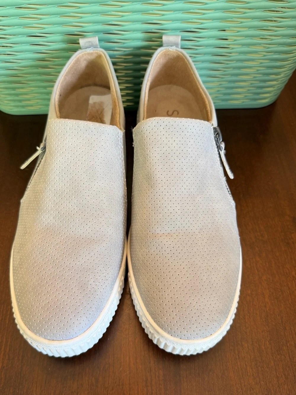 SOUL Naturalizer Turner Sneakers SZ 8 Color Stone Faux Leather